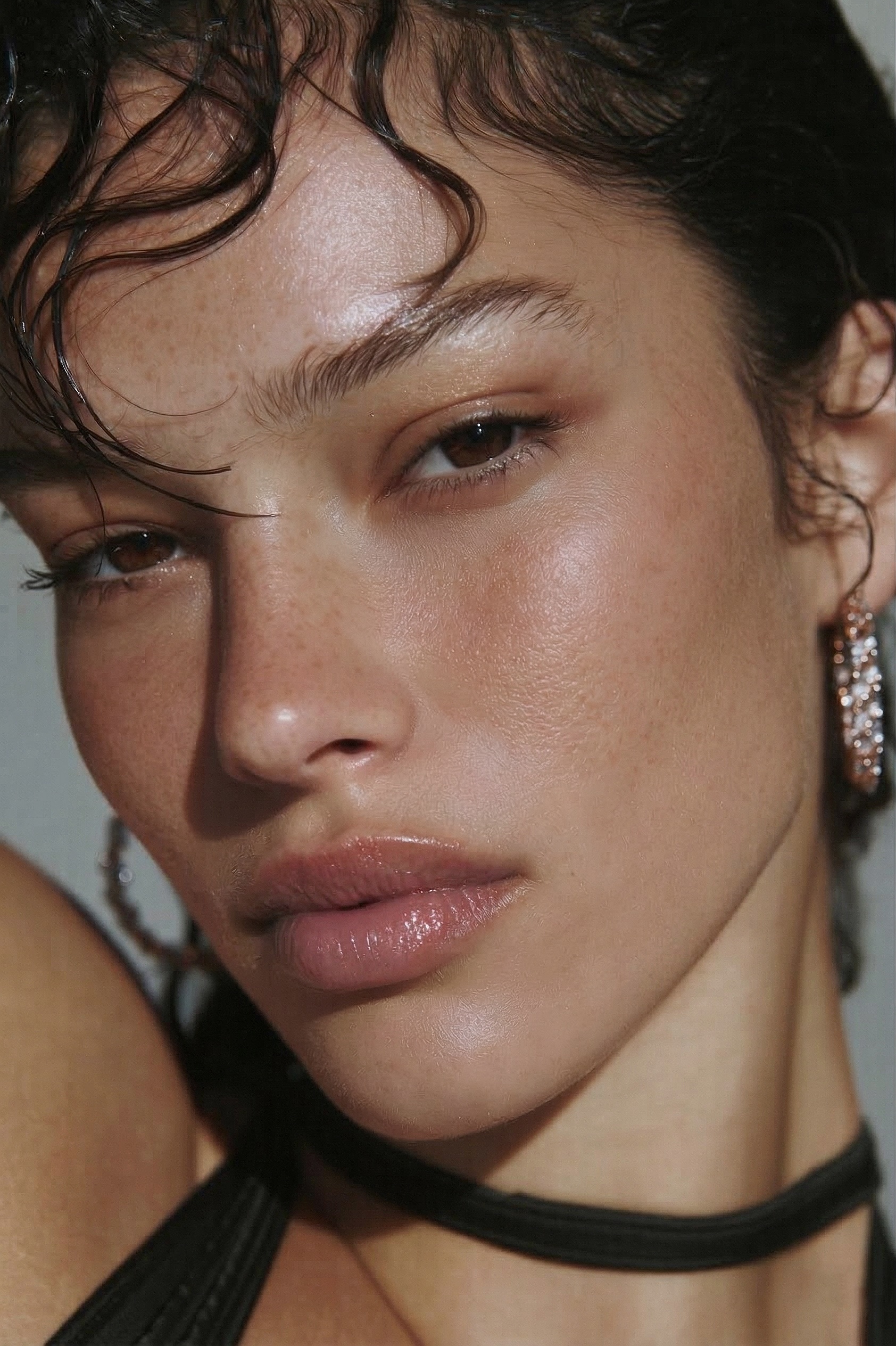 Bridal portrait after RetouchLab