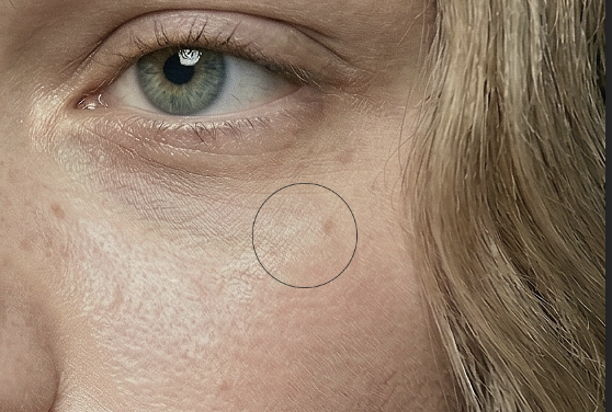 Painting over skin with brush